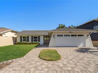 20852 Farnsworth Ln, Huntington Beach, CA 92646