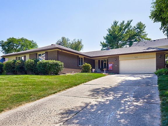 2nd image of 10670 Ridgeview Dr