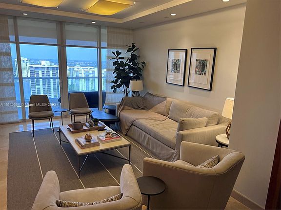 2nd image of 7000 Island Blvd APT 3003
