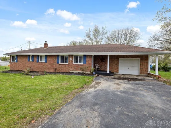 1655 Parkridge Dr, Springfield, OH 45506