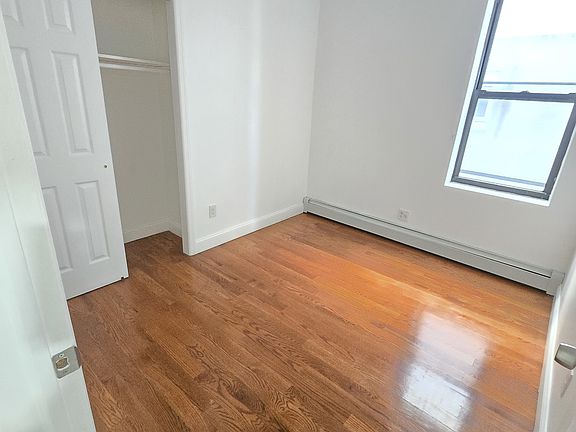 5th image of 925 Bruckner Blvd Floor 2
