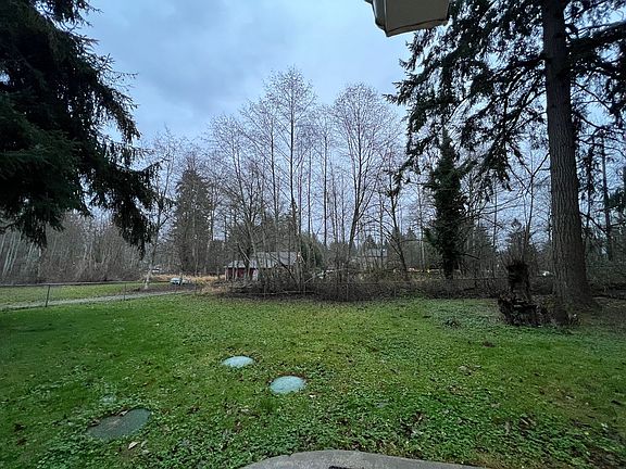 4th image of 15822 SE 128th St