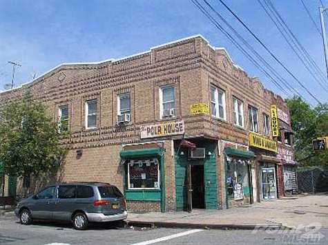 3rd image of 22301 Hempstead Ave