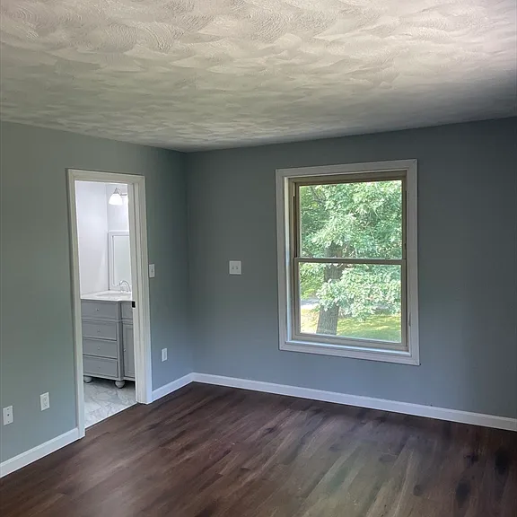 85 Yew St — Photo 19