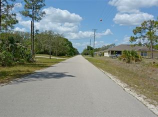 2802 61st St W, Lehigh Acres, FL 33971