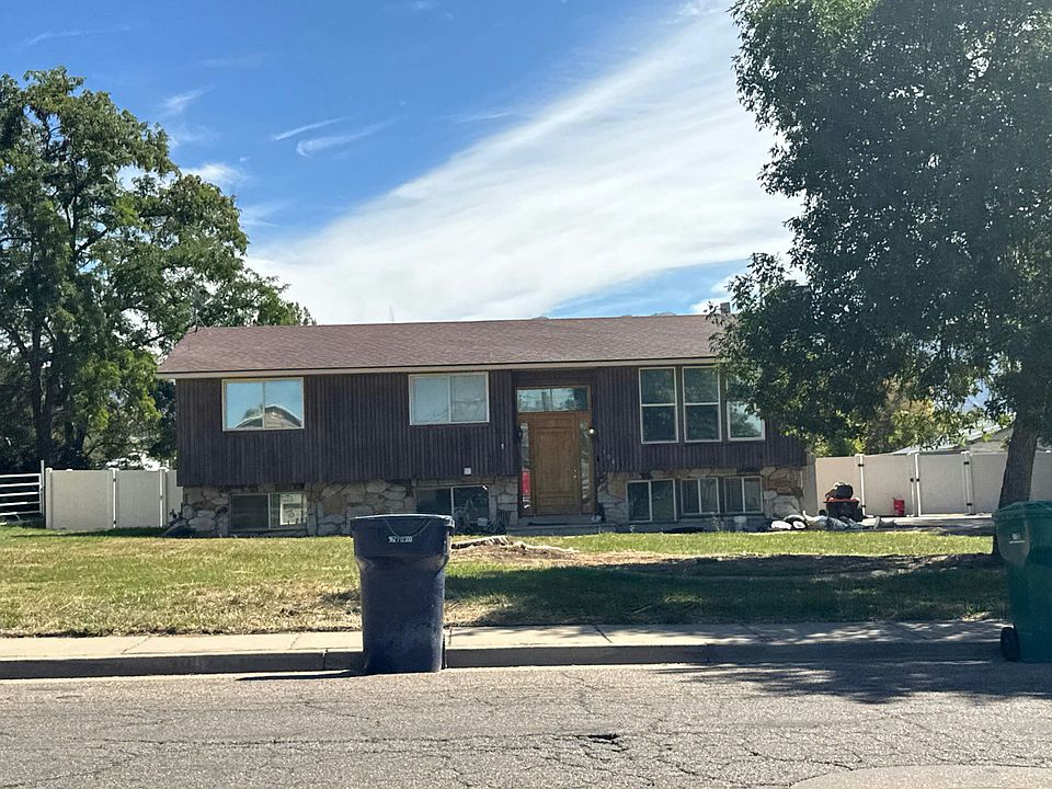 1st image of 1041-1500 E St