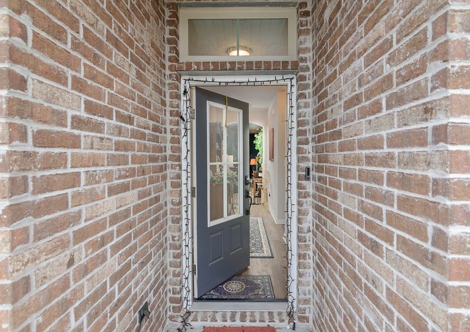 1st image of 39498 Legacy Lake Dr