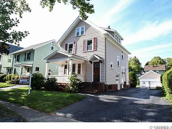 152 Colonial Rd, Rochester, NY 14609