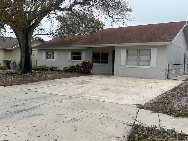 1st image of 610 Thomas Ave
