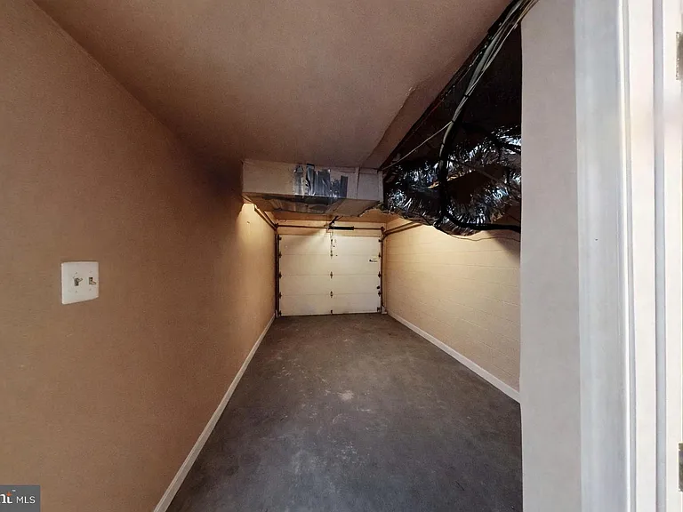 18428 Point Seneca Pl — Photo 25