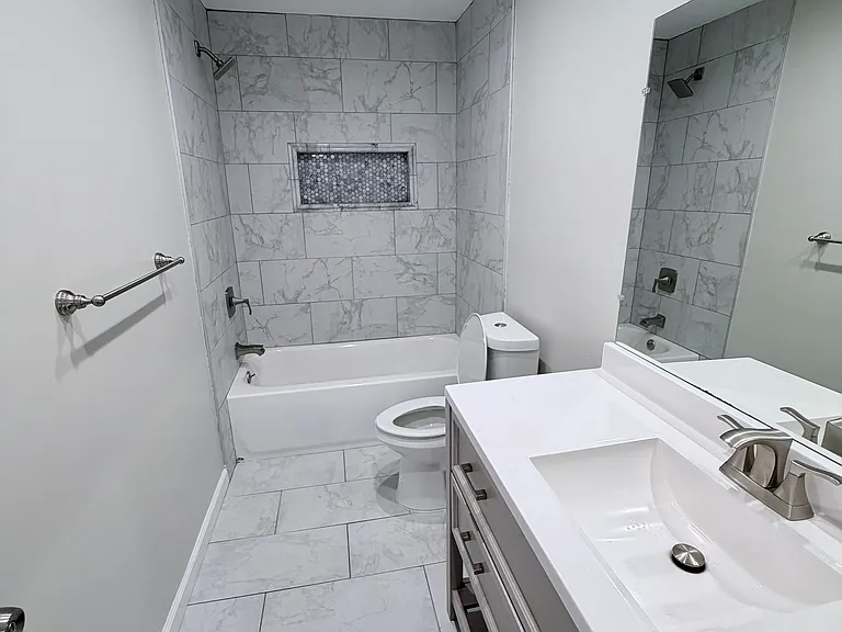 5822 Spotswood Dr #5822 — Photo 15