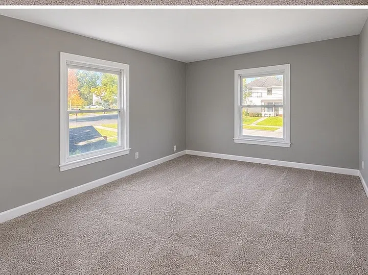 2 bed, 858 sqft, $1,200 — Photo 3