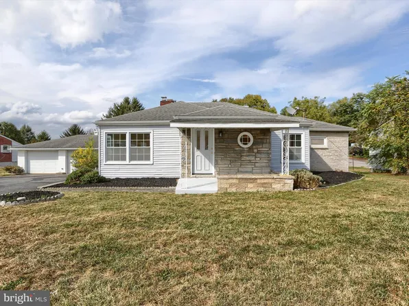 2071 Newville Rd, Carlisle, PA 17015