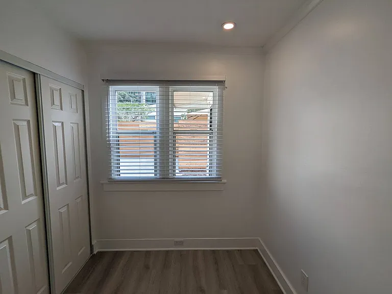 4041 Van Buren Pl — Photo 14
