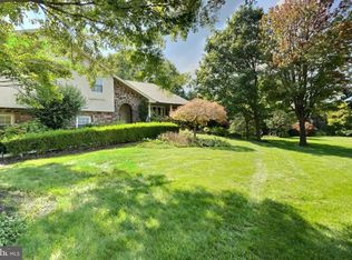 819 Meetinghouse Rd, Ambler, PA 19002