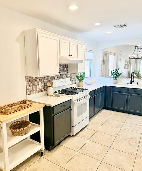 4746 E Woburn Ln — Photo 2