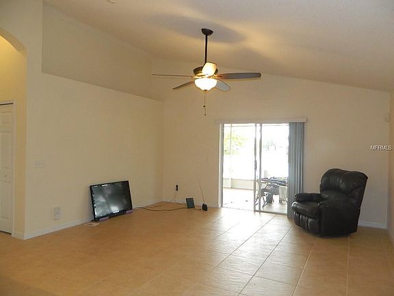 4th image of 7646 Pine Nest Ct