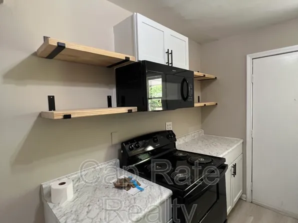 57 N Waverly St, Columbus, OH 43213