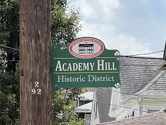4th image of 41 Grant St