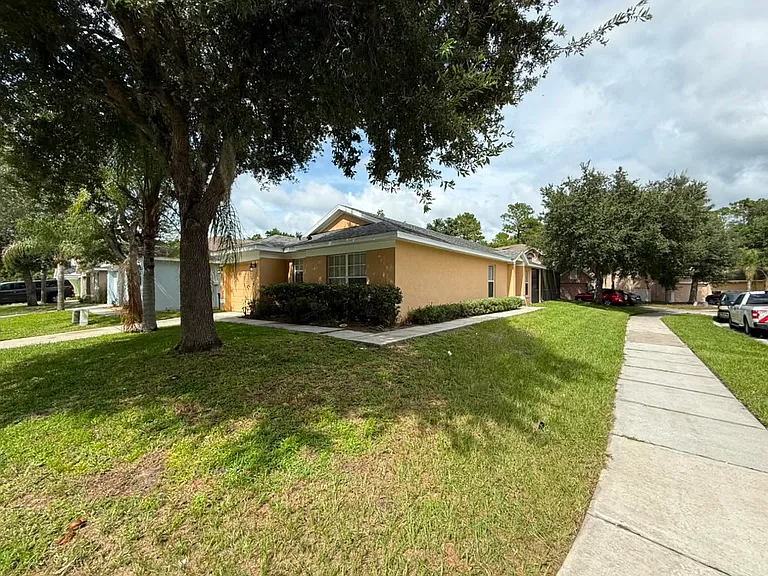 108 Sundown Ct — Photo 37