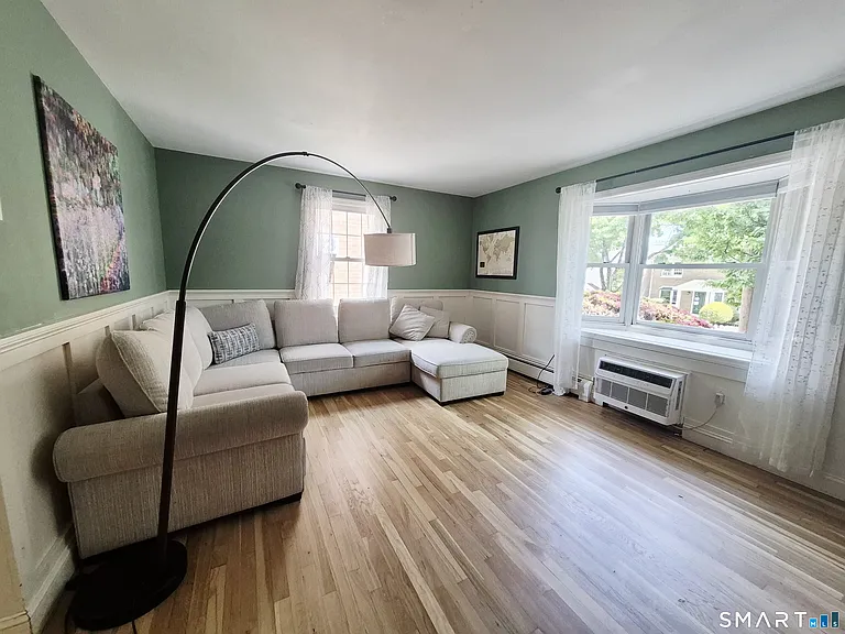 245 Sunnyridge Ave #15 — Photo 2