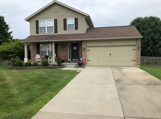 1563 Clearbrook Ln, Amelia, OH 45102