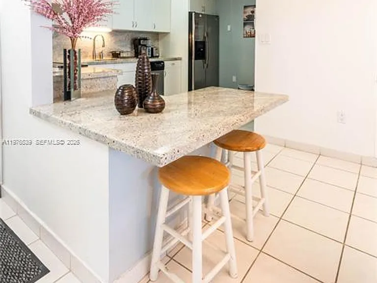 9341 Collins Ave #1204 — Photo 6