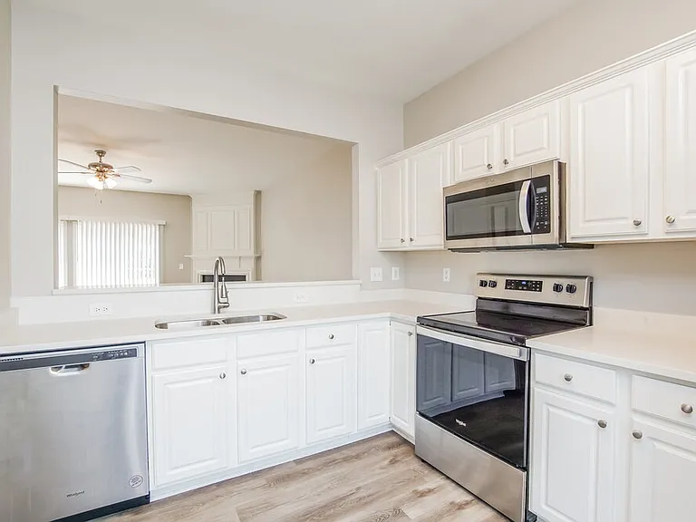 507 Sutter Gate Ln — Photo 9