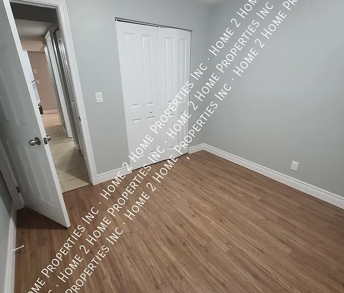 3462 Harris St — Photo 3