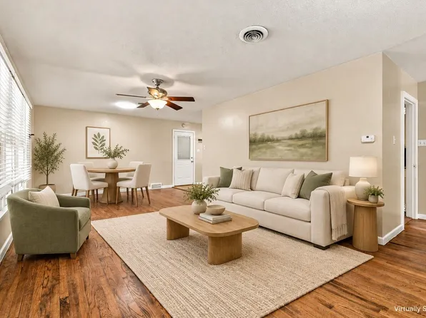 204 University Dr, Arlington, TX 76013