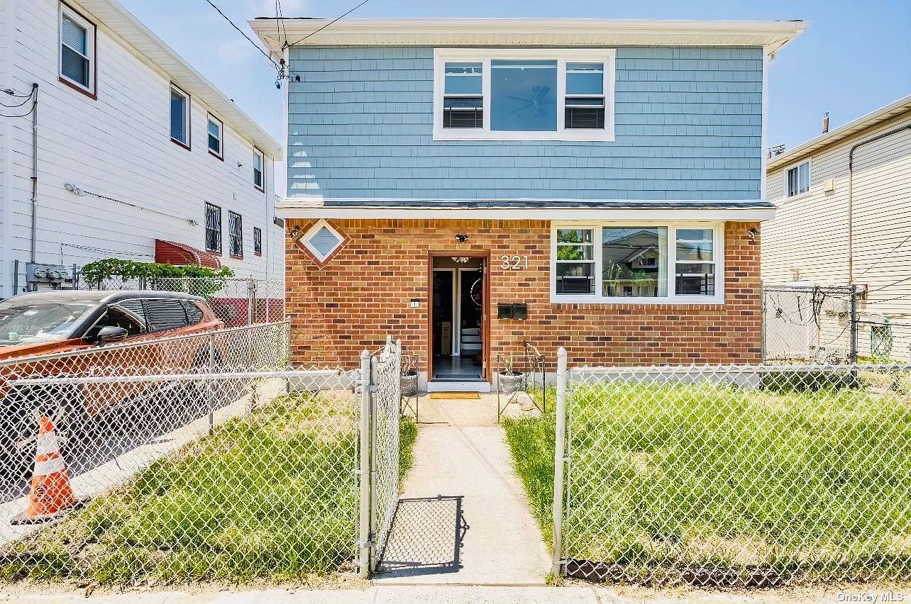 321 Beach 46th St FLOOR 2, Far Rockaway, NY 11691 | Zillow