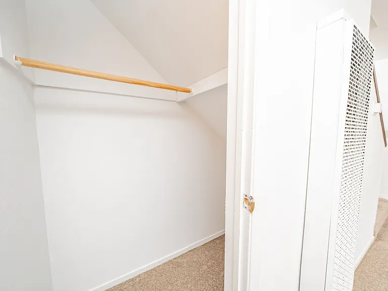 2509 Bartlett St — Photo 8