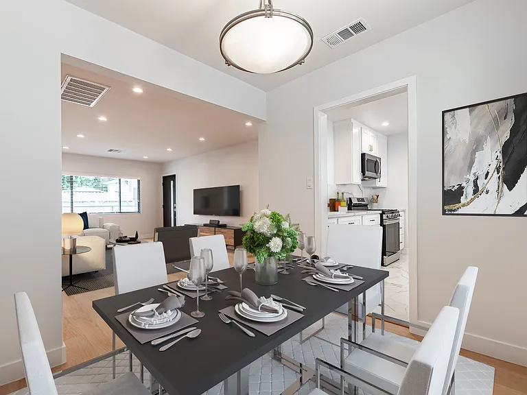 418 N Palm Dr #1 — Photo 3