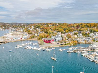 5 Pirates Ln APT 2, Gloucester, MA, 01930