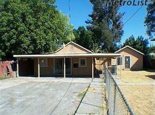 3715 42nd Ave, Sacramento, CA 95824