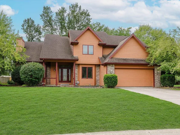 5205 W Tamarac Dr, Muncie, IN 47304