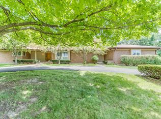 2N201 Lafox Rd, La Fox, IL 60147