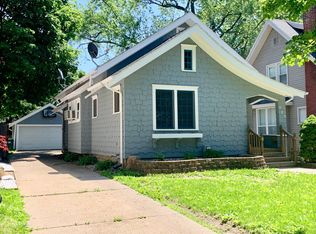 902 Cleo St, Lansing, MI 48915