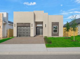 1415 Los Estribos Dr, Laredo, TX 78046