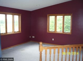 19697 360th St, Taylors Falls, MN 55084