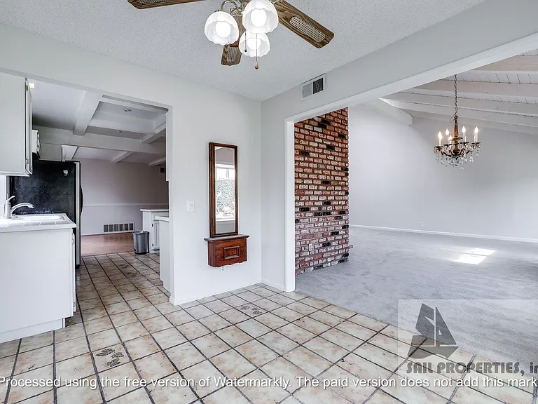 15841 Maidstone St — Photo 12