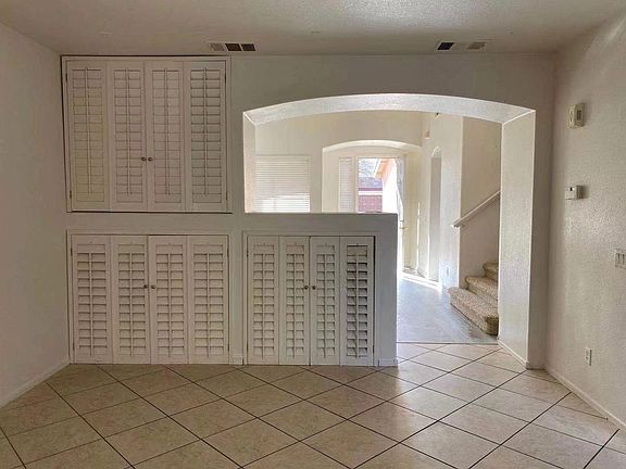 3rd image of 4768 Bow Canyon Ct