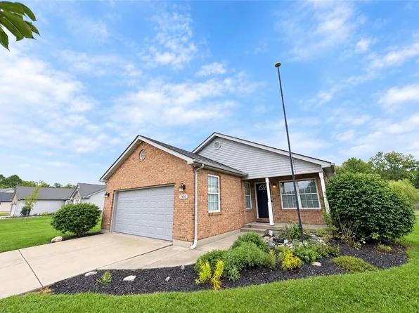 7903 Edgewater Dr, Middletown, OH 45042