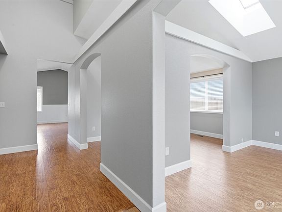 5th image of 14619 24th Avenue E