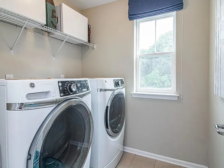 3402 Bergamont Way — Photo 27