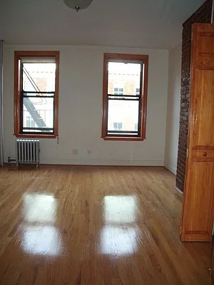 Rented by Warren T Real Estate Corp. | media 11