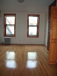 Rented by Warren T Real Estate Corp.