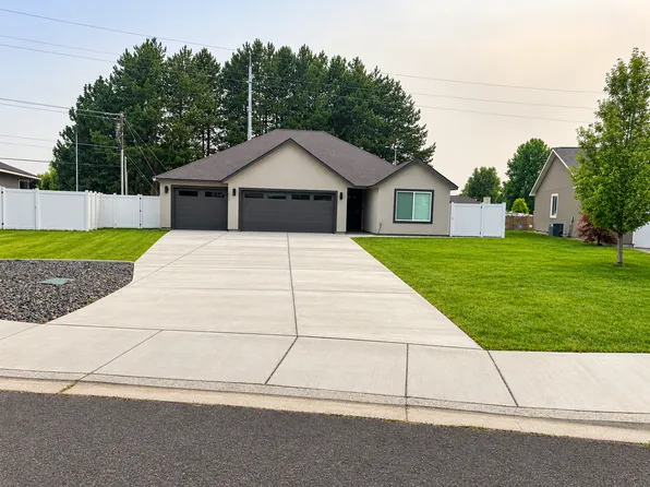 7506 Cornflower Dr, Pasco, WA 99301