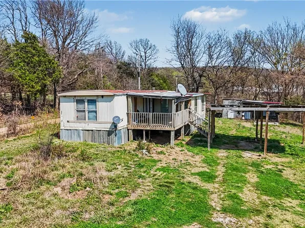 20695 Burgess Ln, Lincoln, AR 72744