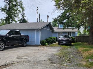 14421 51st Ave NE #A & B, Marysville, WA 98271